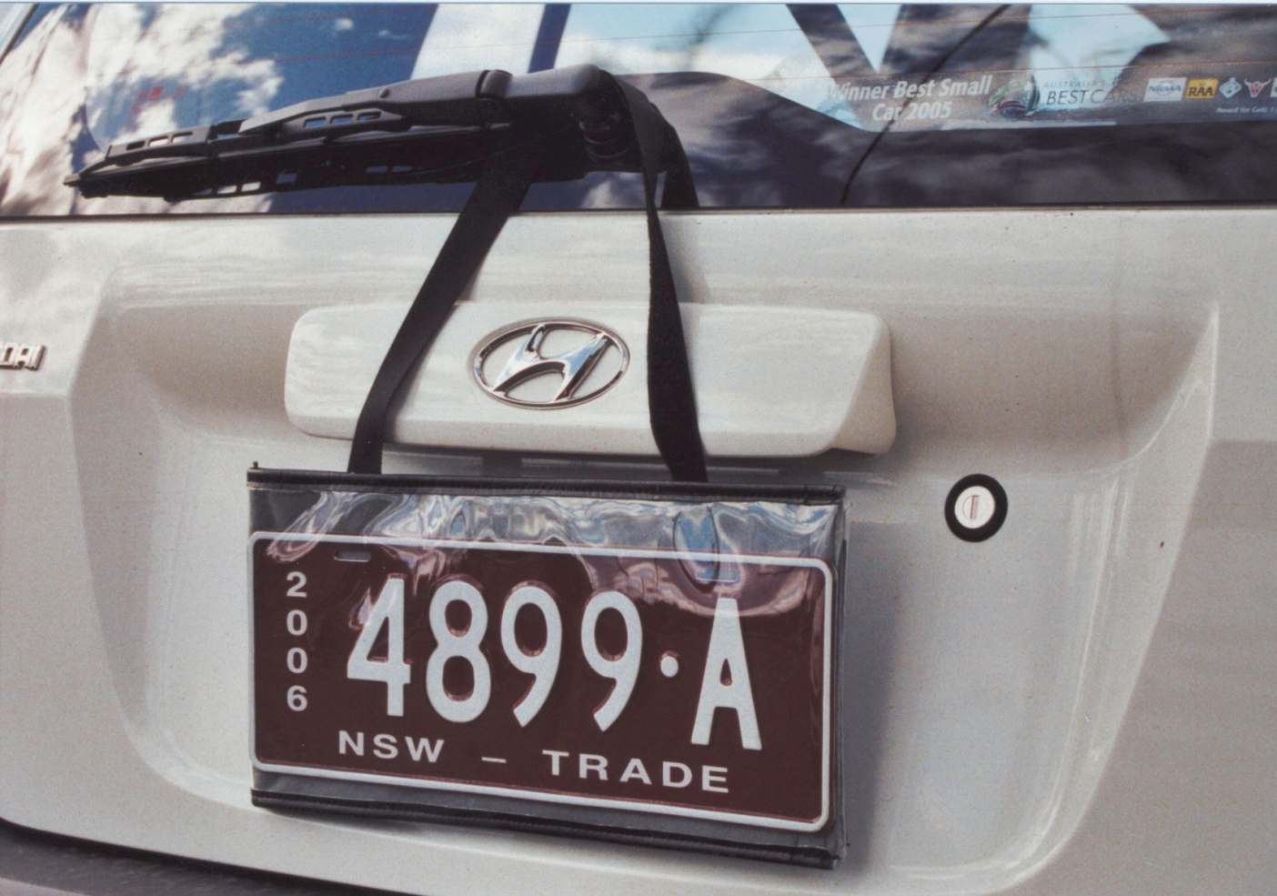  car-auto-dealer-lines product-details Trade-Plate-Holders-model-TPHtrade-plate-holder-18088